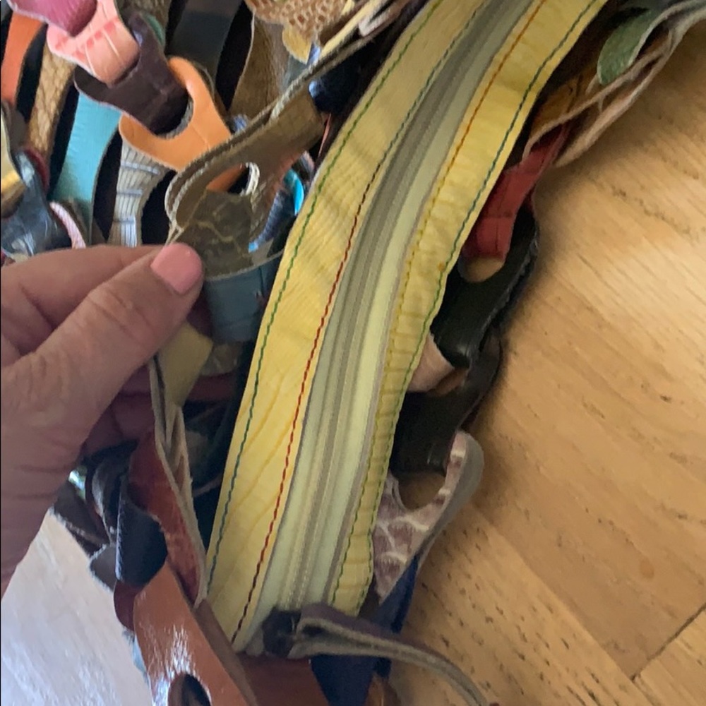 large leather bag - Picture 7 of 8